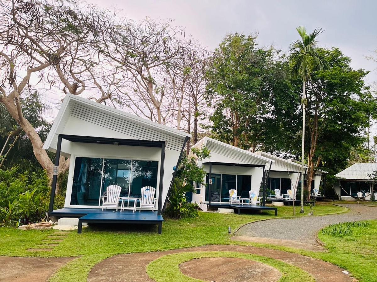 Hotel Baan Koh Mak Esterno foto