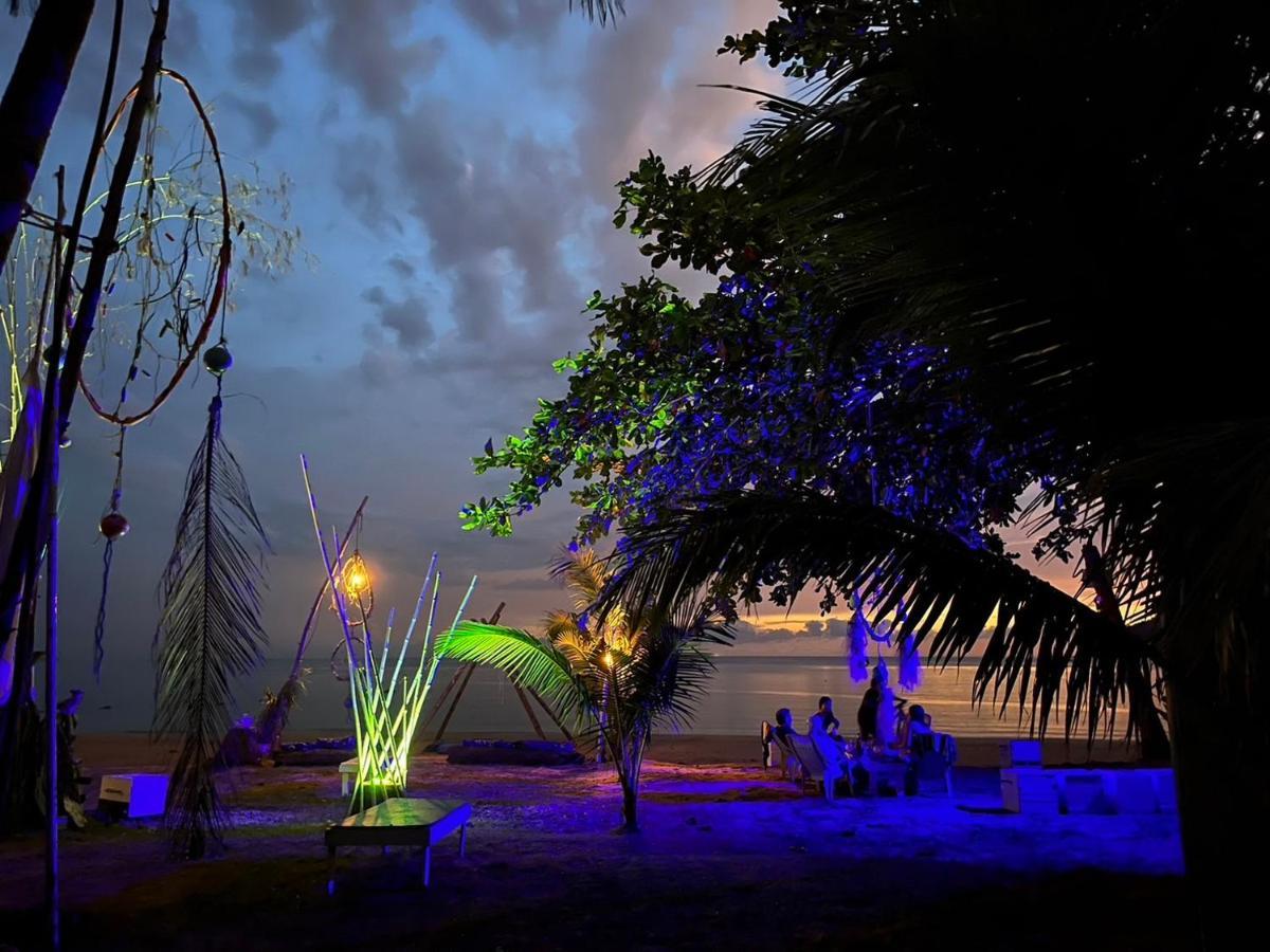 Hotel Baan Koh Mak Esterno foto