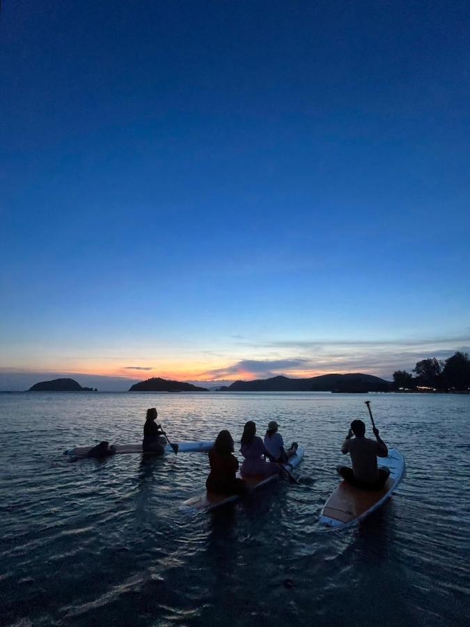 Hotel Baan Koh Mak Esterno foto
